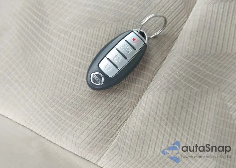 2015 Nissan Rogue Sv z USA, uszkodzony, nr VIN 5N1AT2MT8FC921395